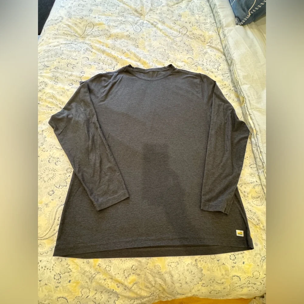 Vuori Mens Strato Tech Long Sleeve Shirt - Picture 3 of 4